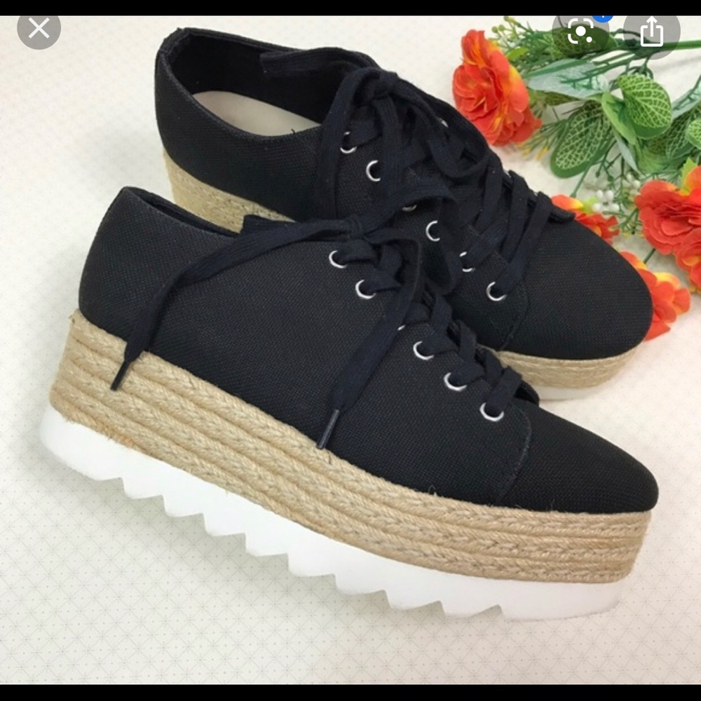 Steve Madden Kraze Platform canvas shoes size 7